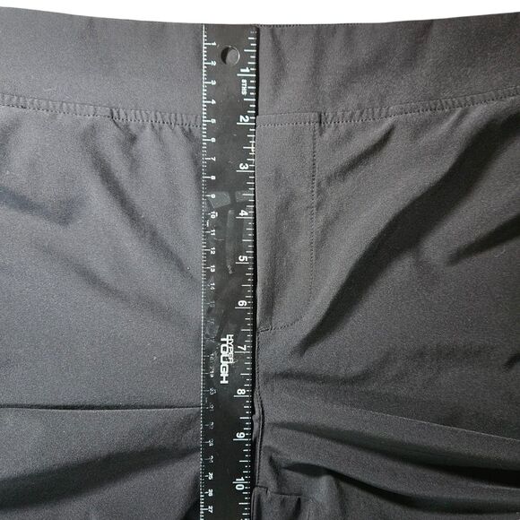 Athleta Womens size 14P Brooklyn Ankle Pant Black Stretch Pockets Essential - Picture 16 of 16